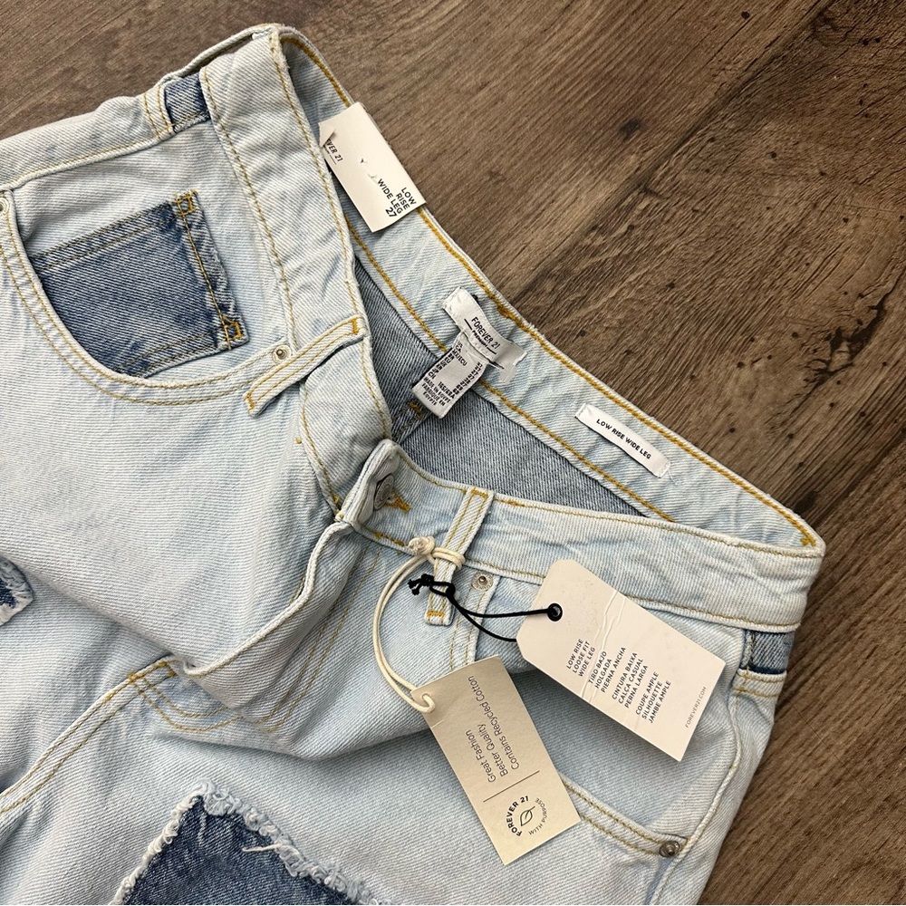 FOREVER 21 Premium Low Rise Wide Leg Distressed 100% Cotton Denim Jeans Size 27 - Picture 2 of 6